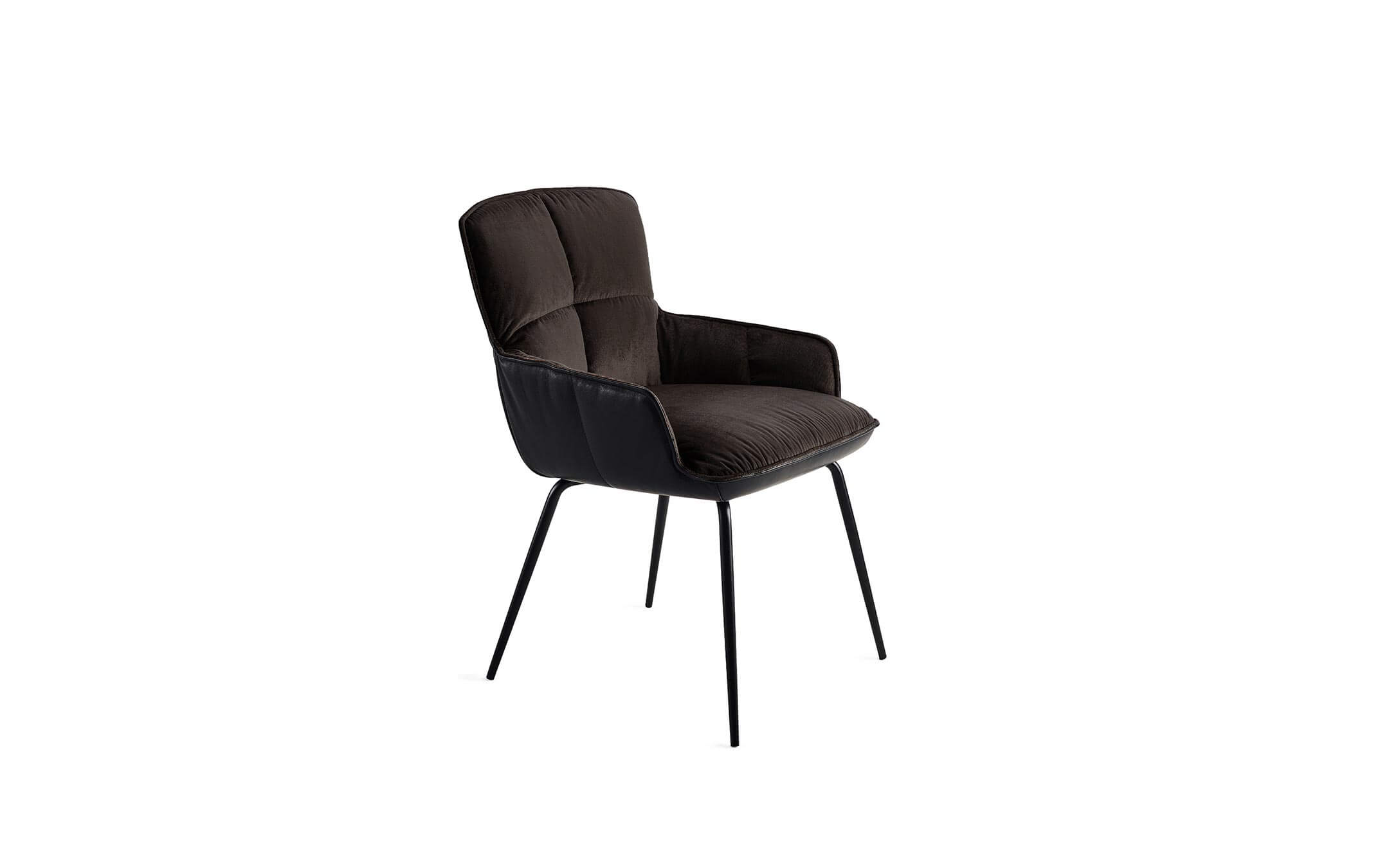 freifrau_Marla_Armchair-Low_1-8_ME001_Harald-283_Adora-Anthracite_front Platzhalter